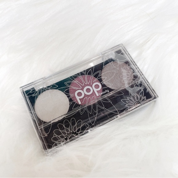 Pop beauty purple lilac lavender eyeshadow trio palette - Picture 2 of 3